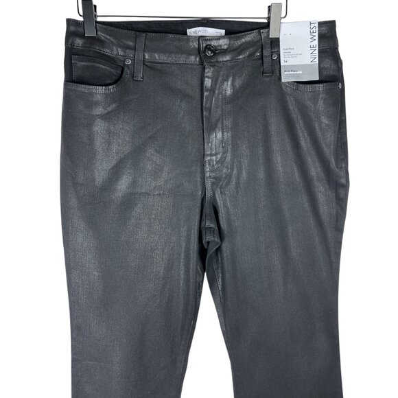 NWT Nine West High Rise Kick Flare Jeans in Coated Black Size 14 - Picture 2 of 10